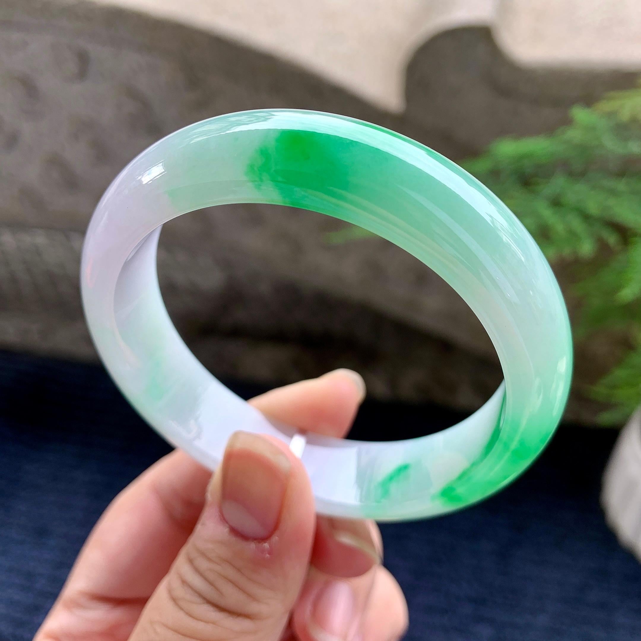 细糯种飘阳绿宽版轮胎手镯（58mm）（yc253747）