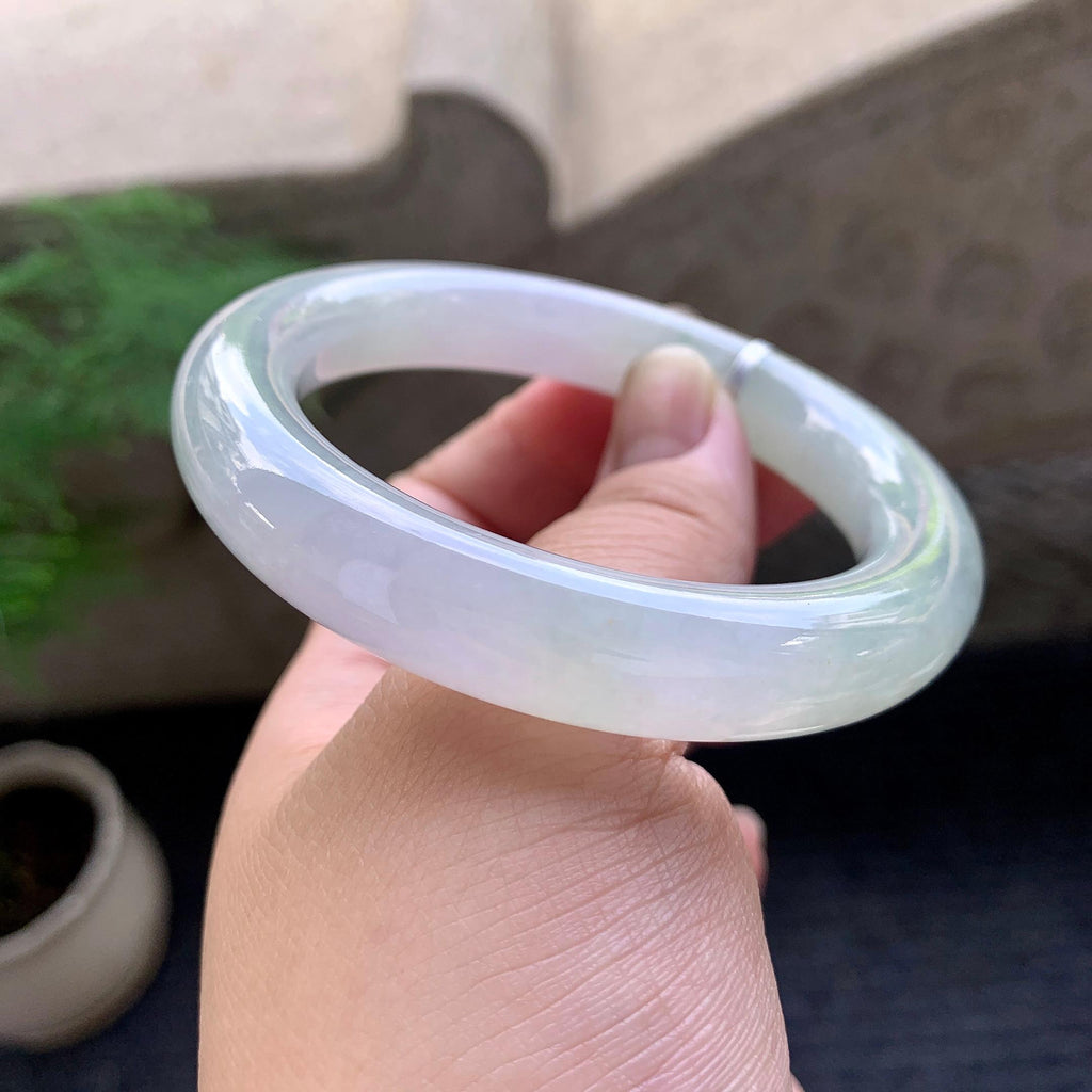 细糯种淡春彩圆条手镯（56mm）（yc195931）
