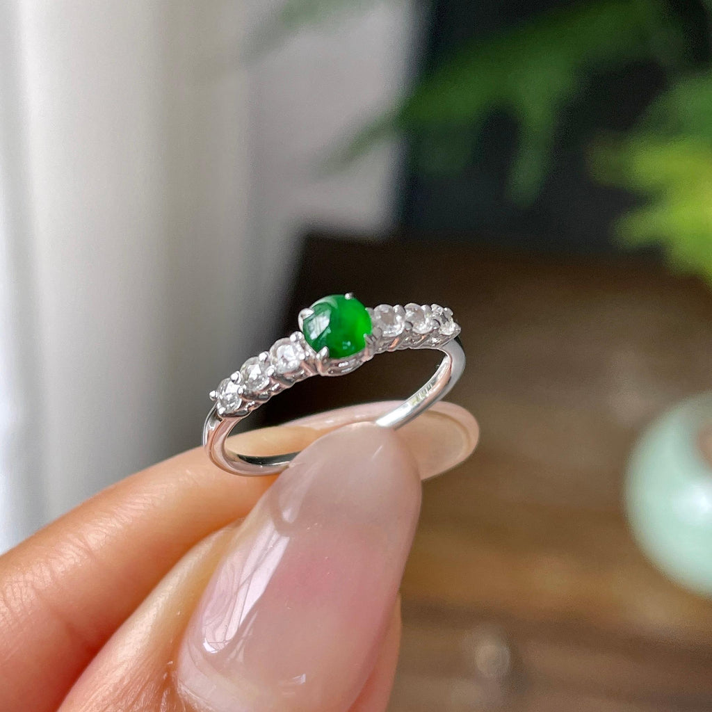 18k金钻镶冰种满绿蛋面戒指    天然缅甸A货翡翠（yc349978）