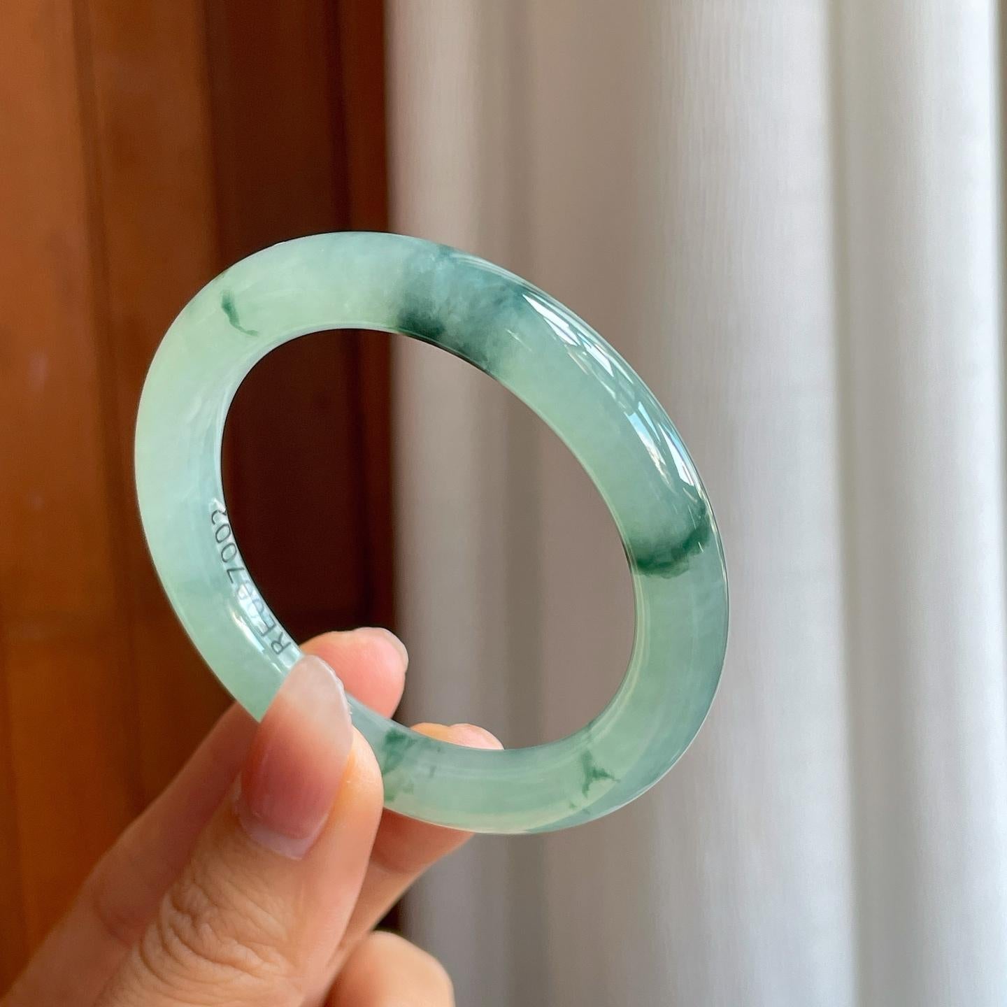冰种飘花翡翠圆条手镯（50mm）（yc312931）