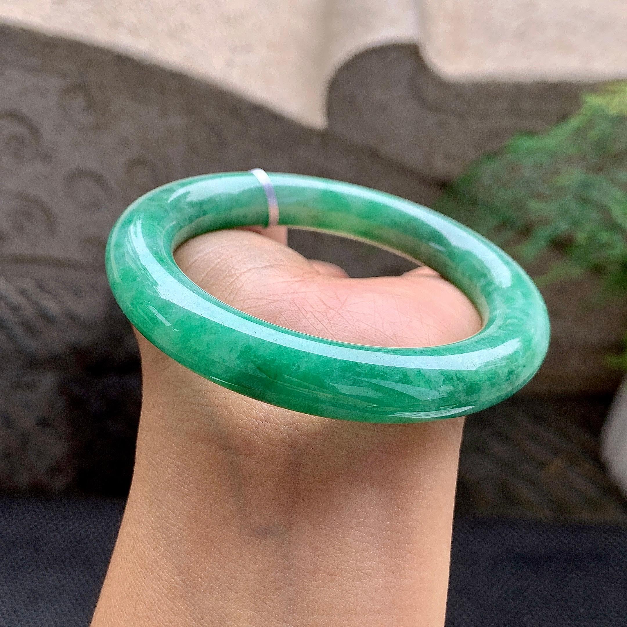 糯种满绿圆条手镯（57.7mm）（yc263454）