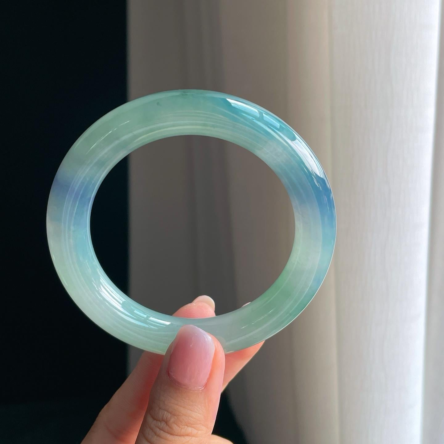 冰种特色紫罗兰翡翠圆条手镯（56.5mm）（yc391384）