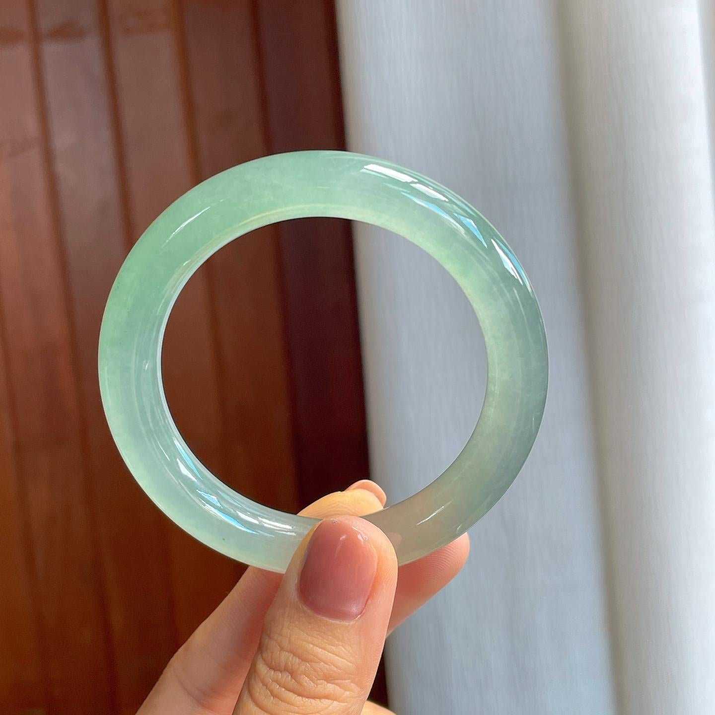 冰种蓝晴底翡翠圆条手镯（52.8mm）（yc276515）