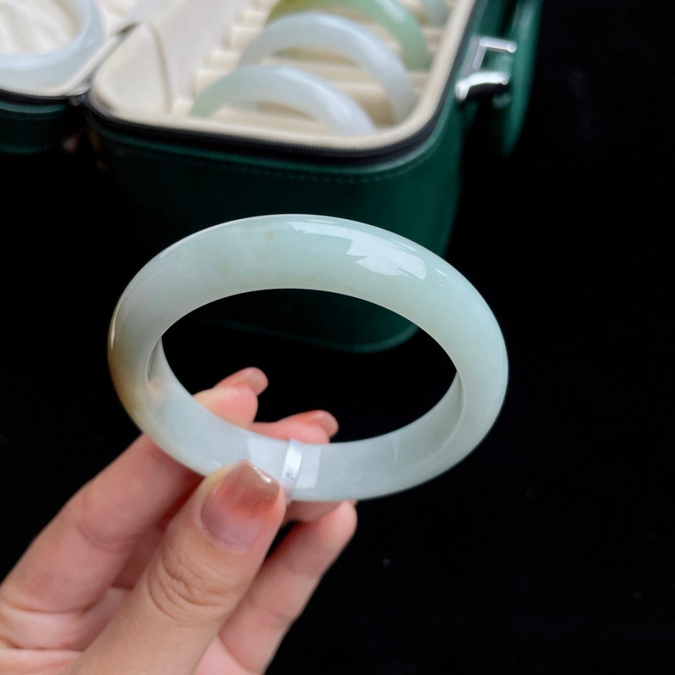 细糯种飘黄正圈 翡翠手镯（53mm）（yc017169）