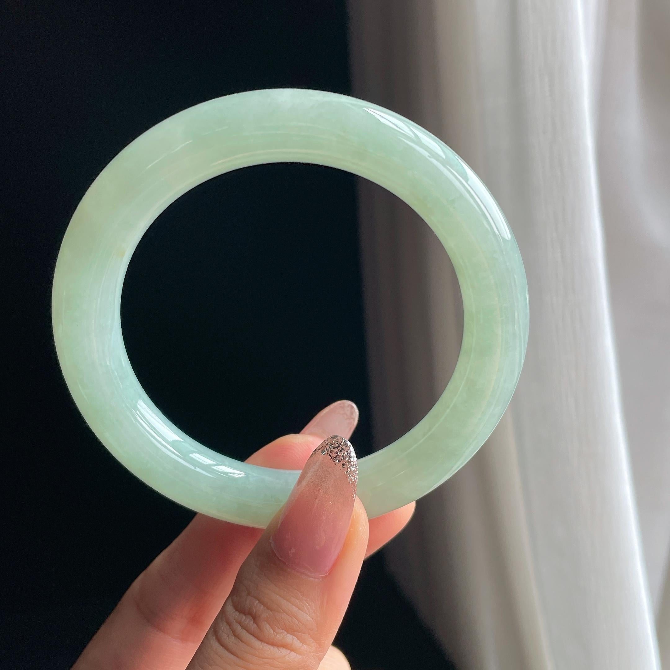 冰种晴底翡翠圆条手镯（57.8mm)（yc350481）