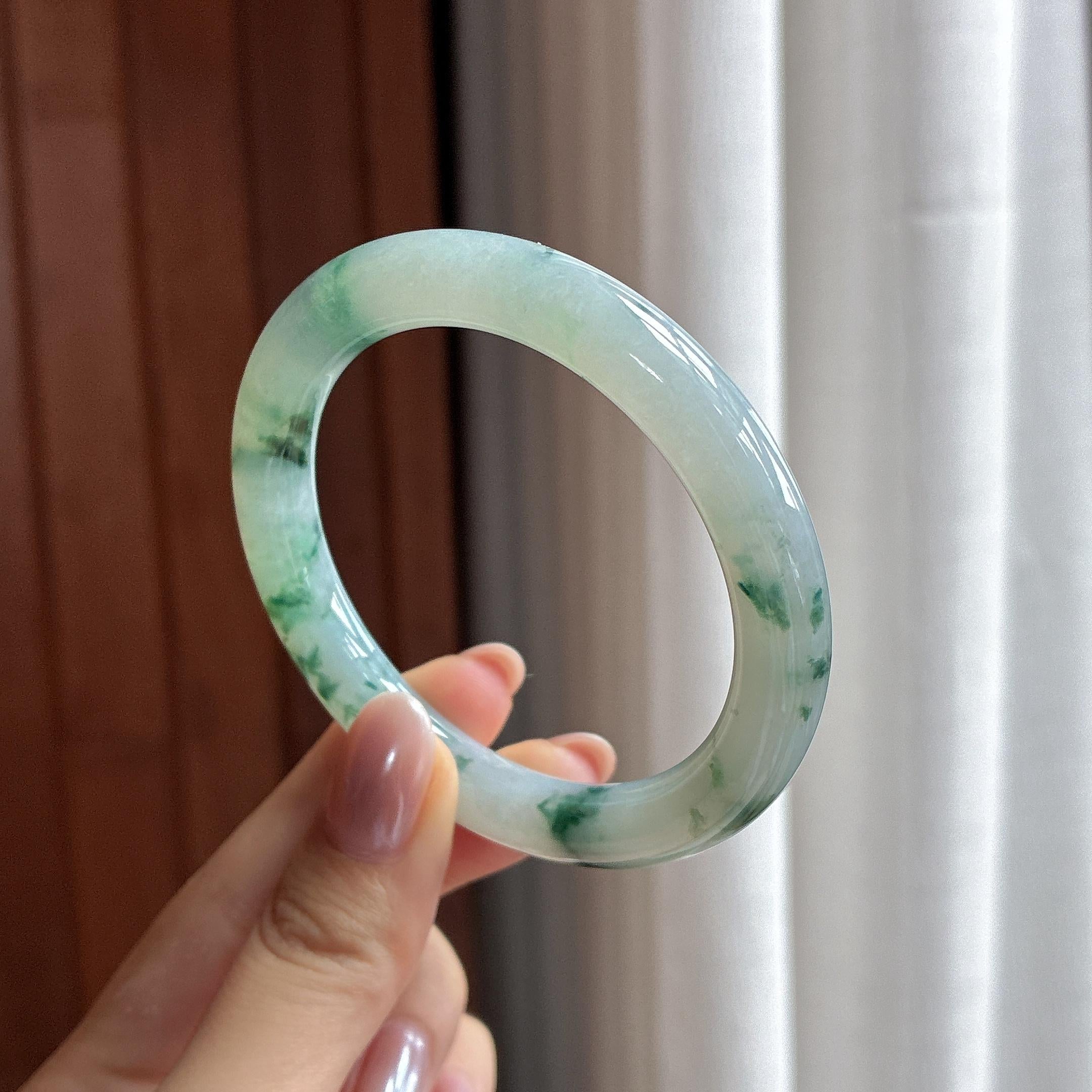 糯冰飘花圆条手镯 53圈 天然缅甸A货翡翠（yc497825）