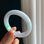 糯冰春底飘绿翡翠平安镯（57.6mm）（yc343935）