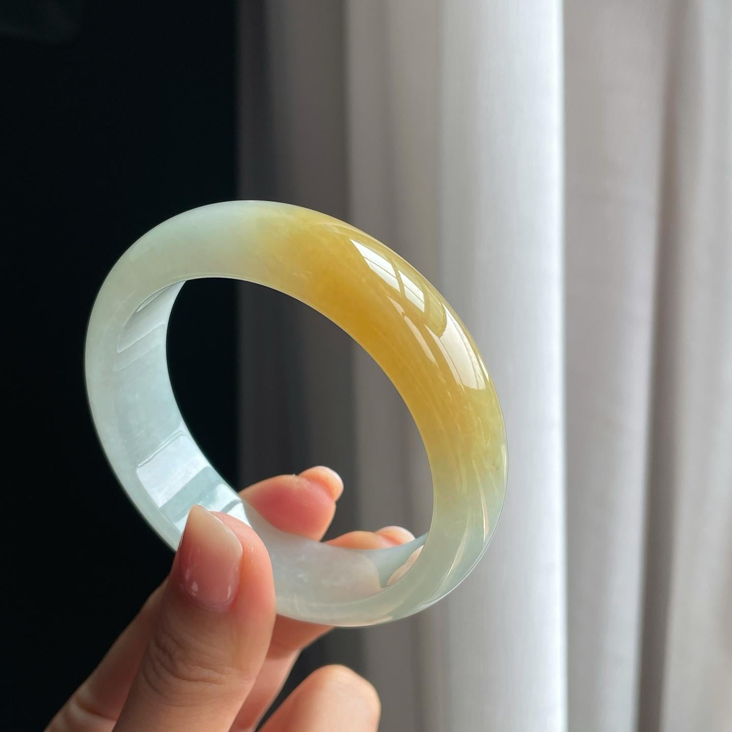 冰种黄翡宽版翡翠手镯（58.2mm）（yc397241）