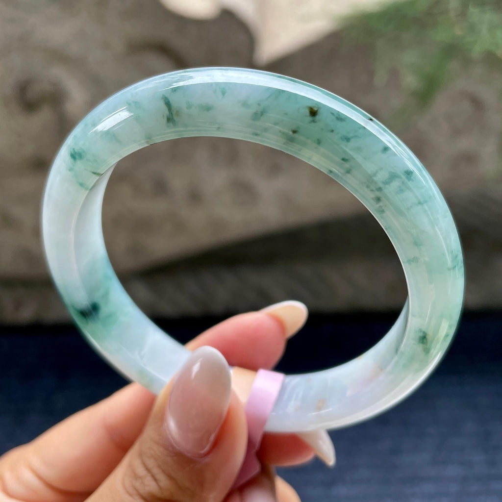 大圈口     细糯种飘花正圈平安镯58.1圈      天然缅甸A货翡翠（yc405537）