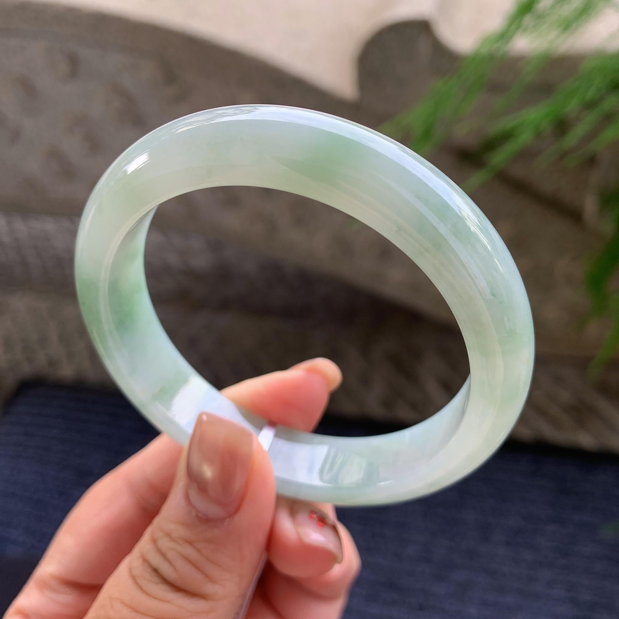 细糯种飘绿花正圈平安镯 56.8圈口 天然缅甸A货翡翠（yc350647）