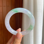 糯冰春带彩翡翠圆条手镯（55.7mm）（yc408406）
