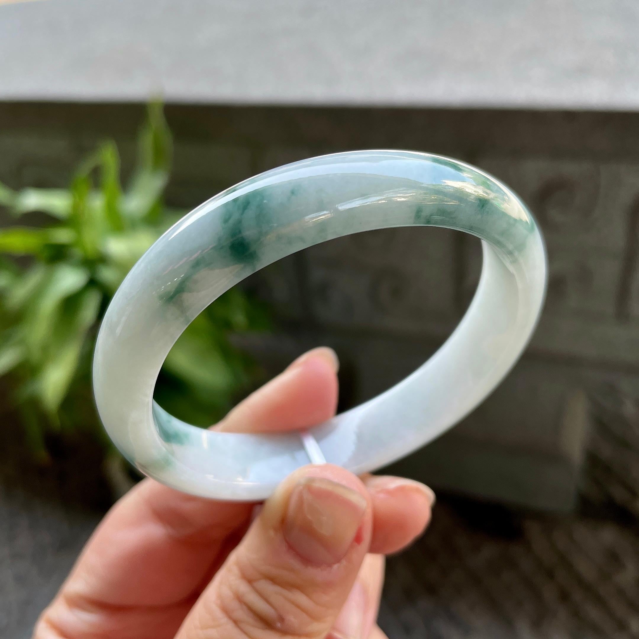细糯种飘花贵妃手镯（56mm）（yc310102）