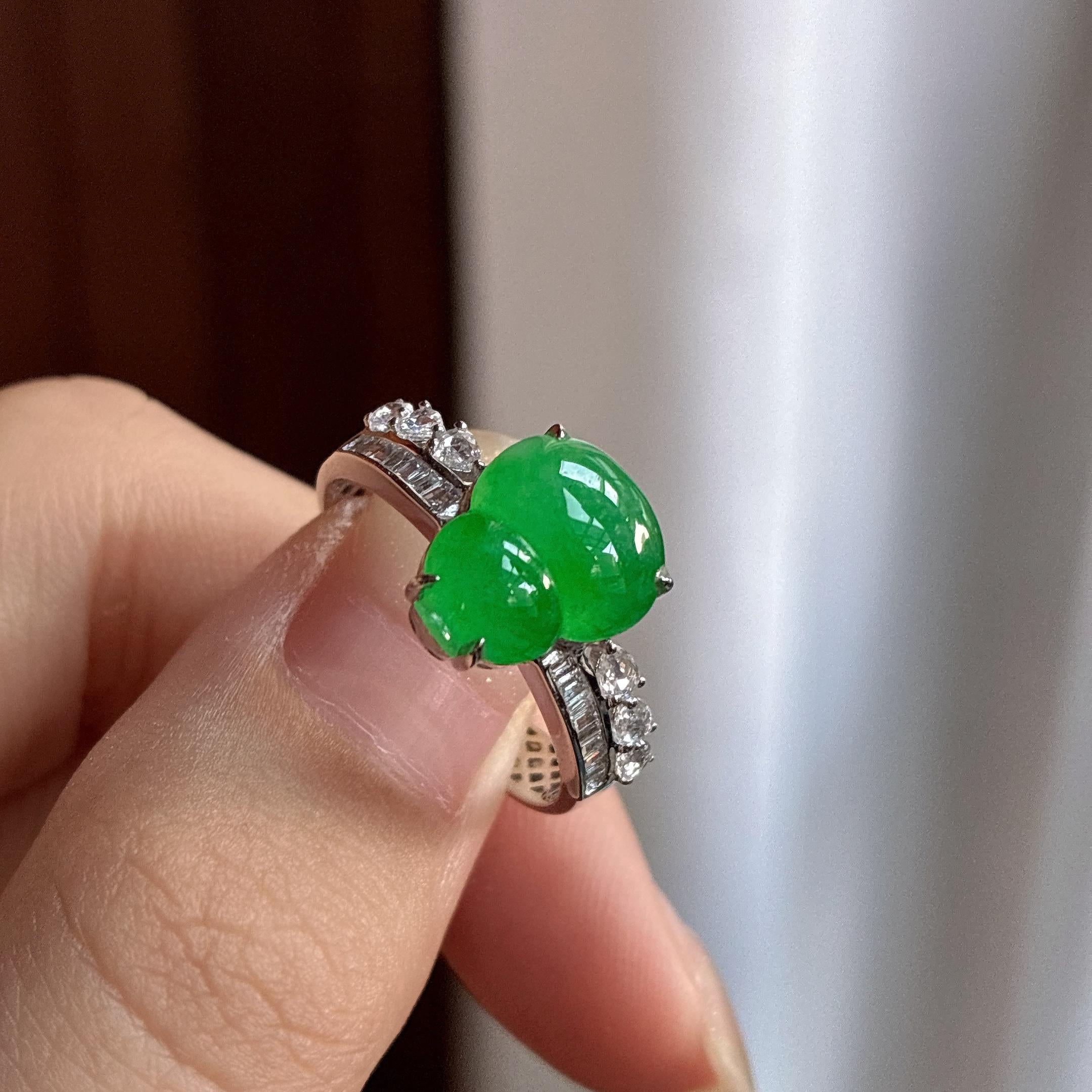 18K金镶冰种满绿葫芦戒指 天然缅甸A货翡翠（yc484173）