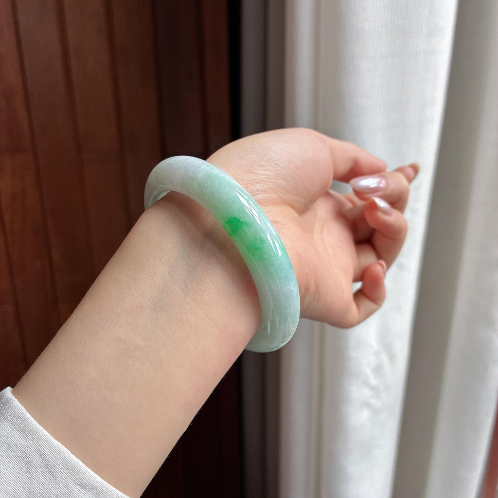 糯冰带色正圈平安镯 54圈 天然缅甸A货翡翠（yc522450）