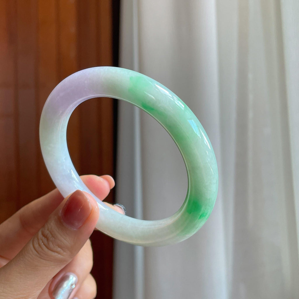 糯冰春带彩翡翠圆条手镯（57mm）（yc284627）