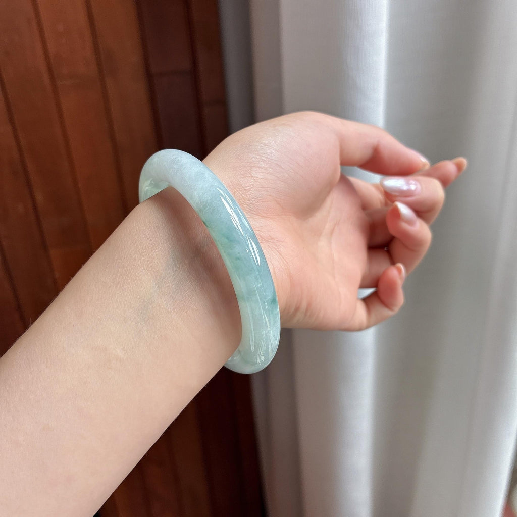 糯冰飘花圆条手镯 53圈 天然缅甸A货翡翠（yc697789）