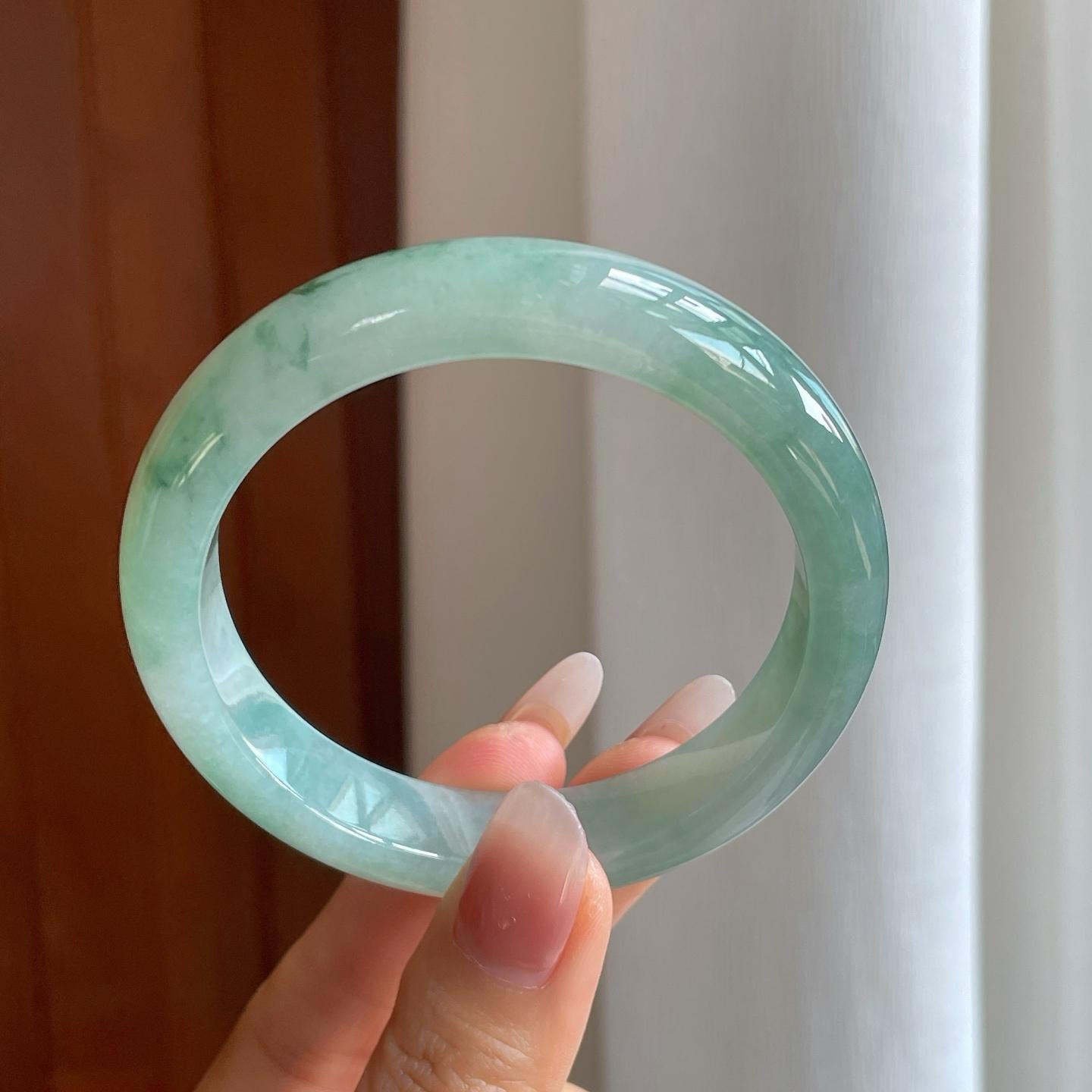 糯冰飘花翡翠平安镯（57.8mm）（yc307010）
