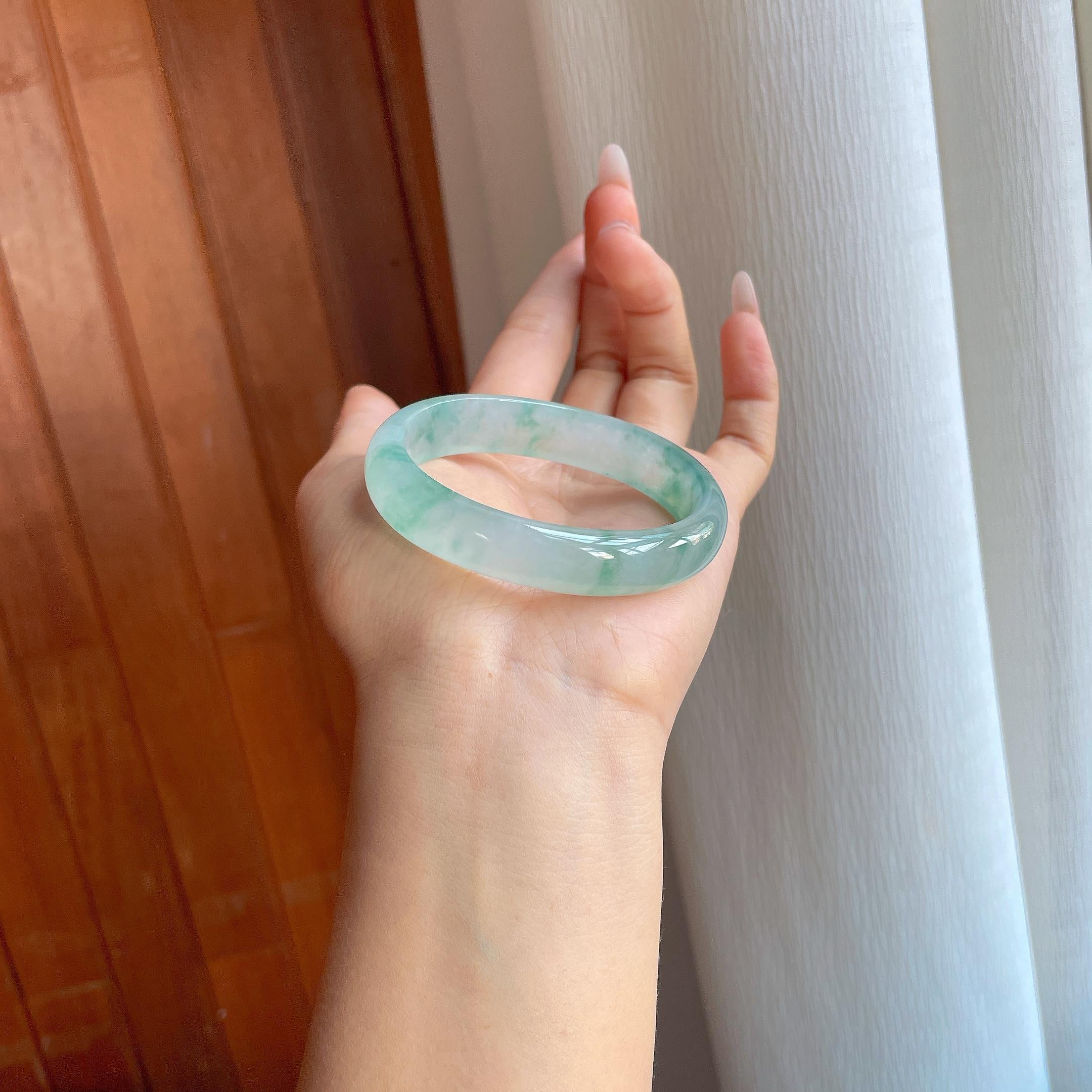 冰种飘花翡翠贵妃镯（55mm）（yc312044）