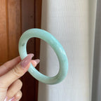 细糯冰晴底翡翠圆条手镯（63.6mm）（yc290088）