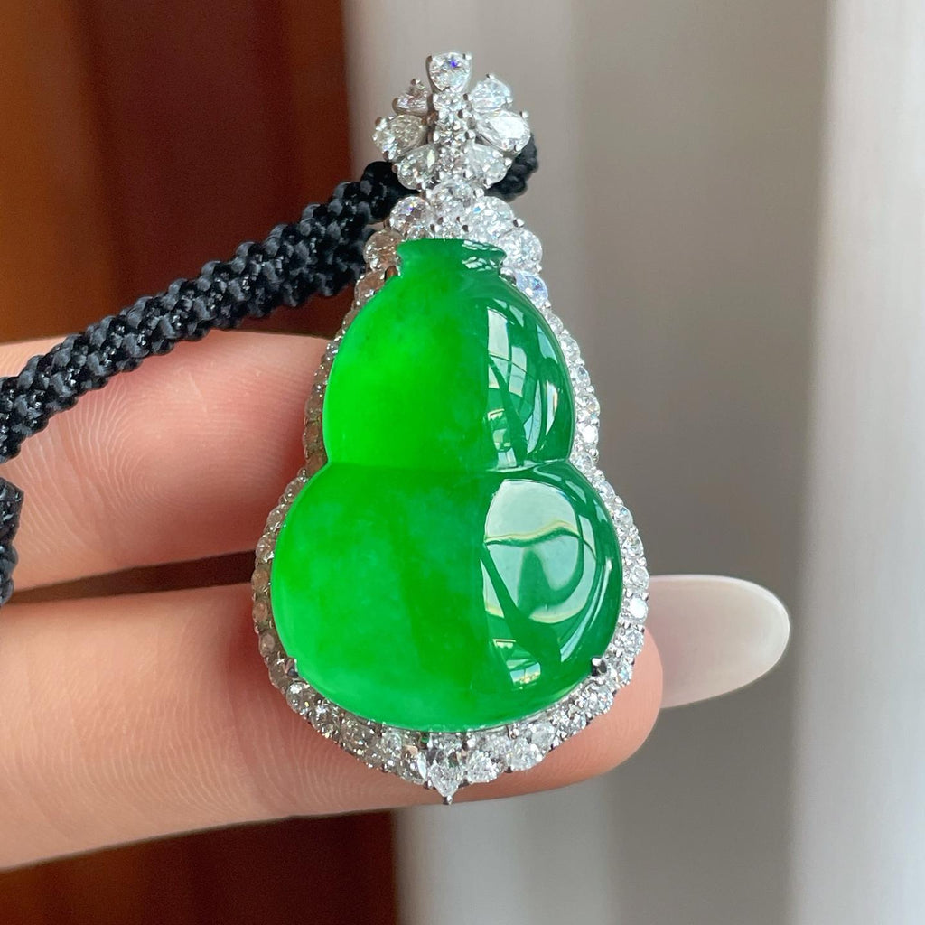 18k金钻镶冰种满绿翡翠葫芦（yc258423）