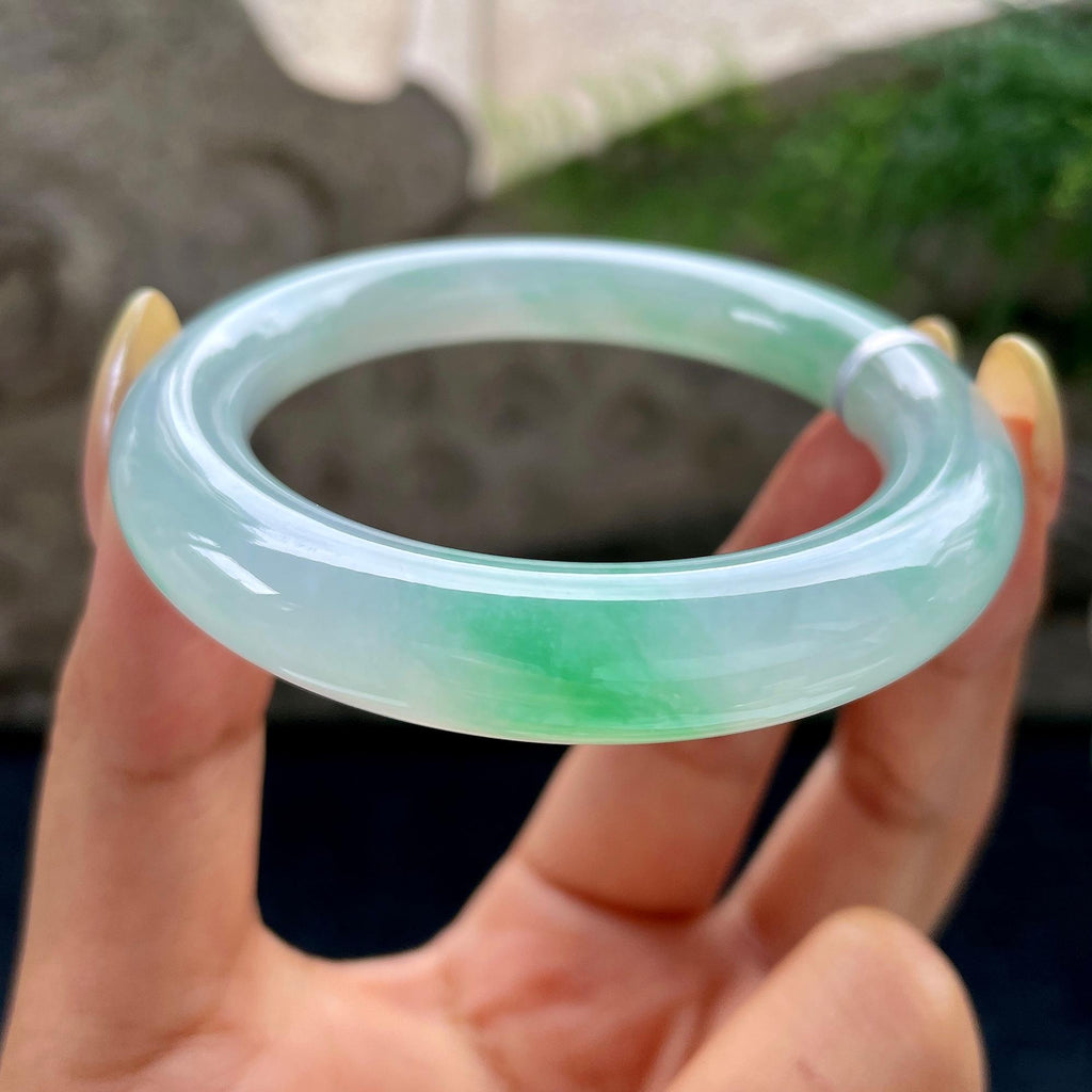 小圈口 糯冰种飘绿花圆条手镯53.4圈 天然缅甸A货翡翠（yc489319）