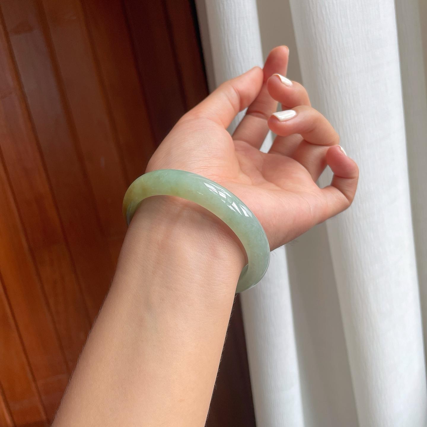 糯冰黄翡翡翠平安镯（57.8mm）（yc249158）