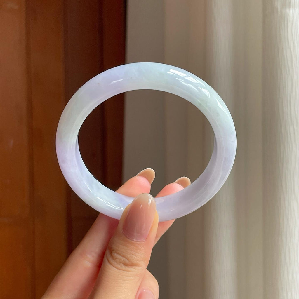 糯冰淡春底翡翠平安镯（55.6mm)（yc378036）