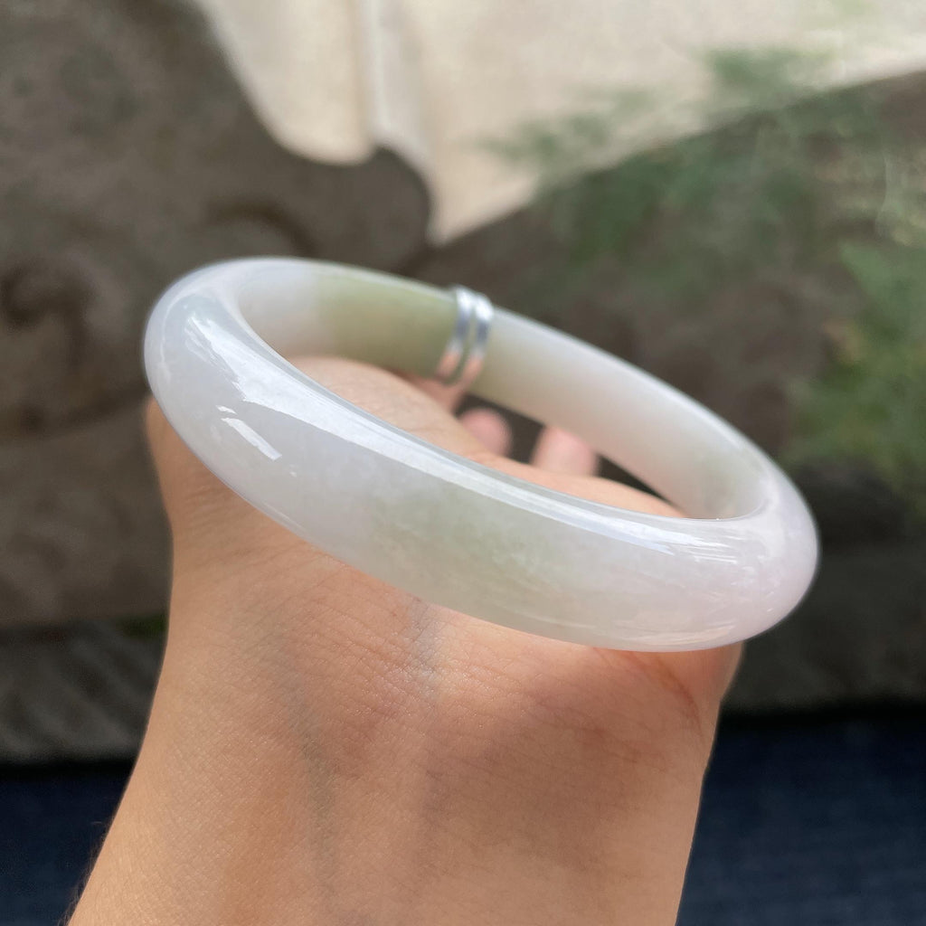 大圈口      细糯种飘花正圈平安镯59.2圈     天然缅甸A货翡翠（yc421239）