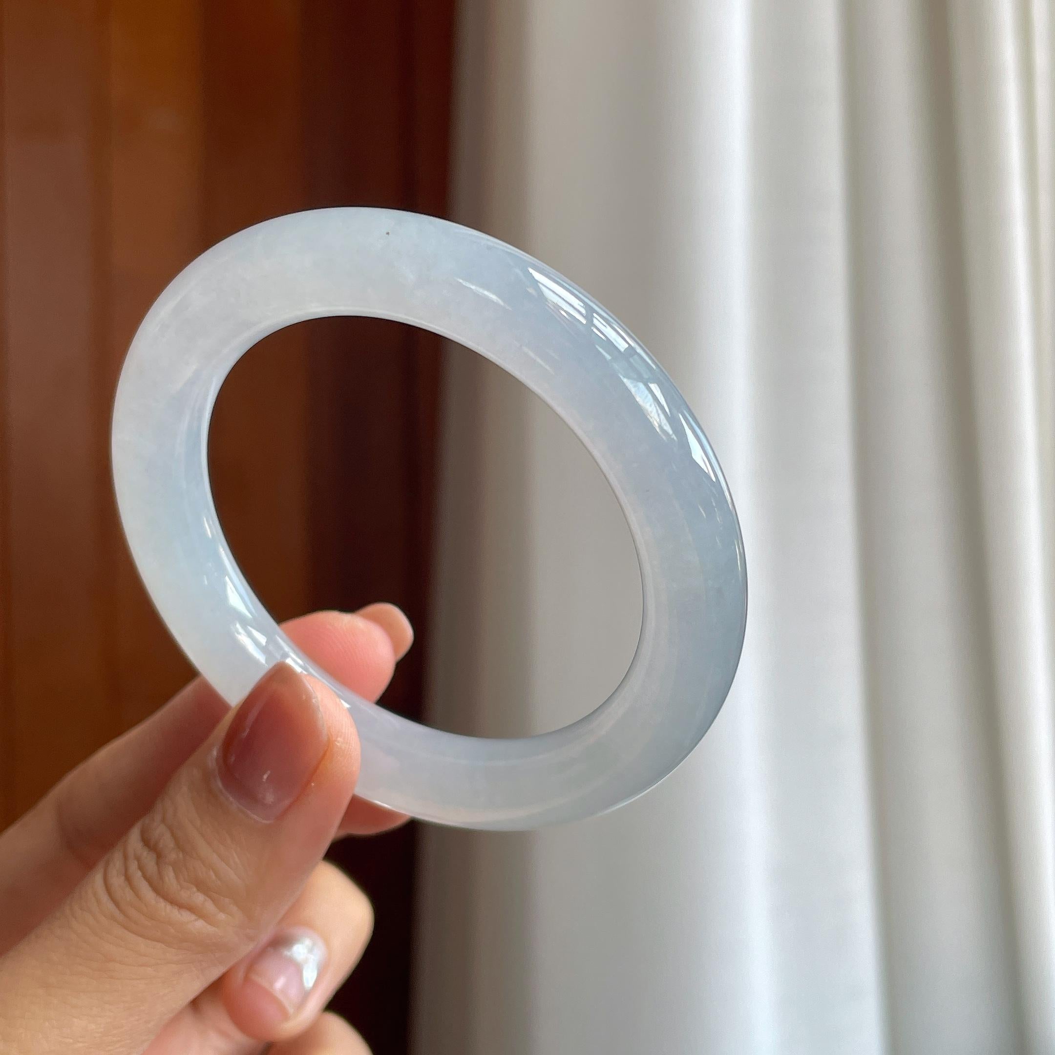 冰种圆条翡翠手镯（52mm）（yc286196）