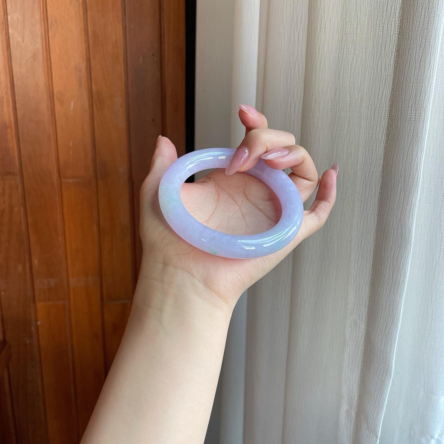 糯冰椿彩翡翠圆条手镯（58.8mm）（yc287080）