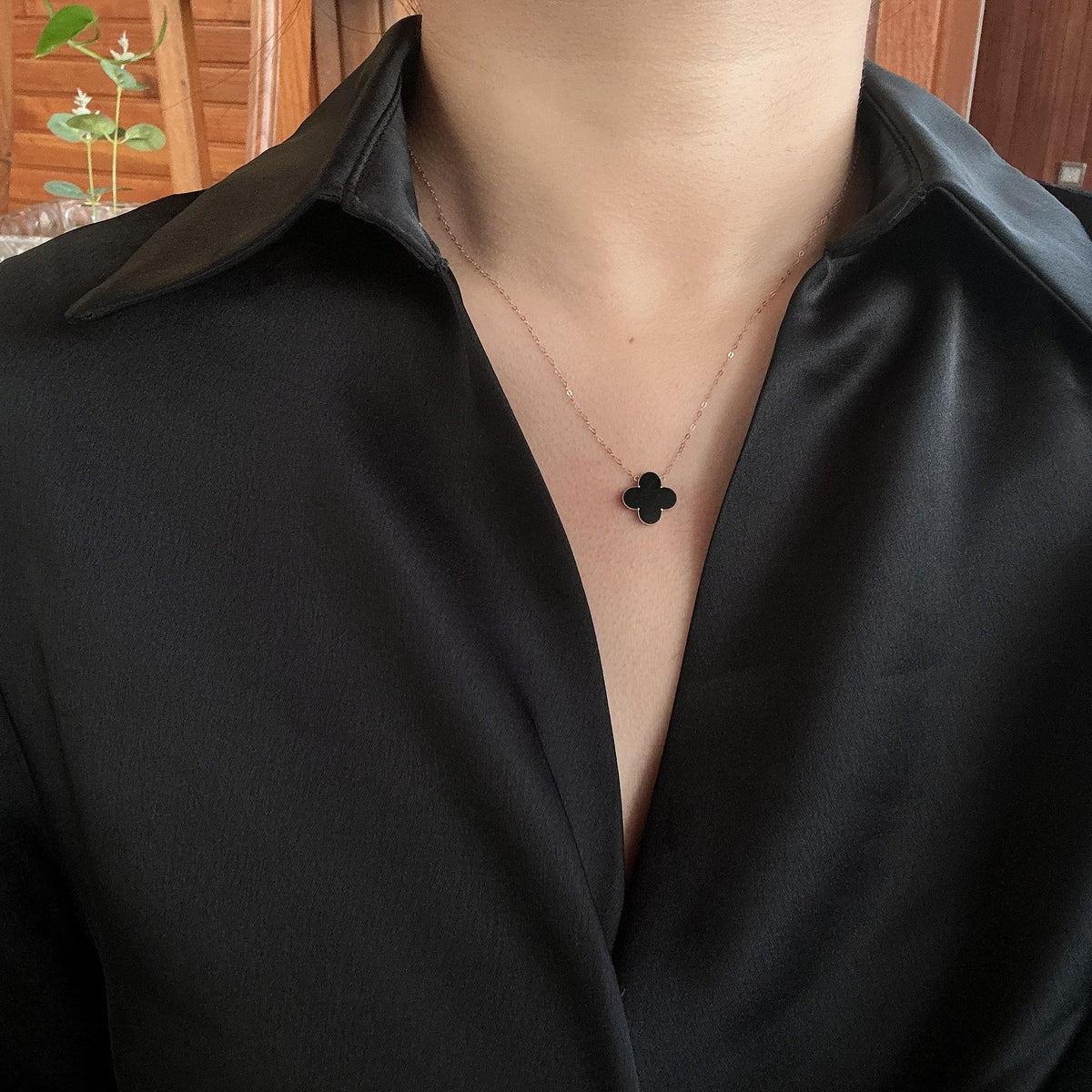 18k金镶冰种墨翠四叶草项链（yc775053）