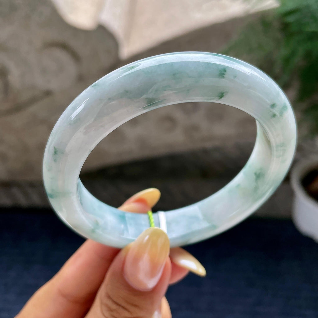 细糯种飘花正圈平安镯57.2圈          天然缅甸A货翡翠（yc460642）