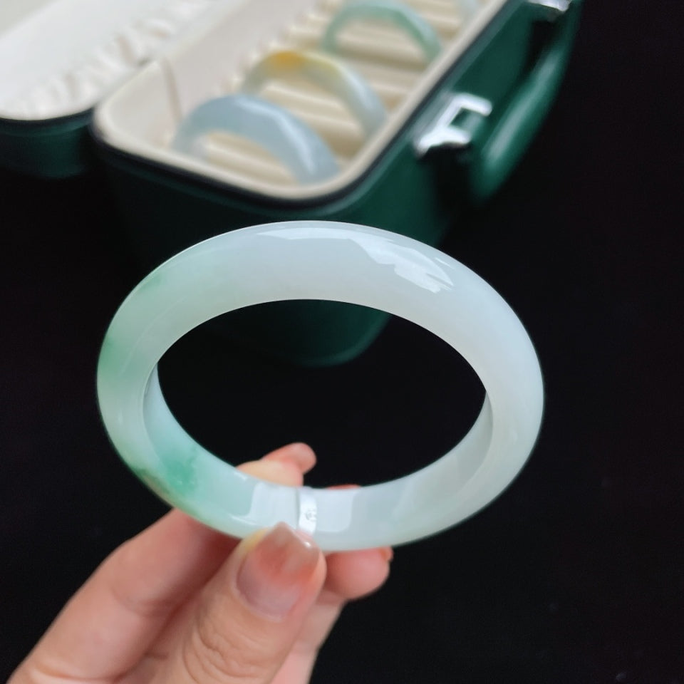 细糯冰飘花正圈翡翠手镯（55.8mm）（yc017034）
