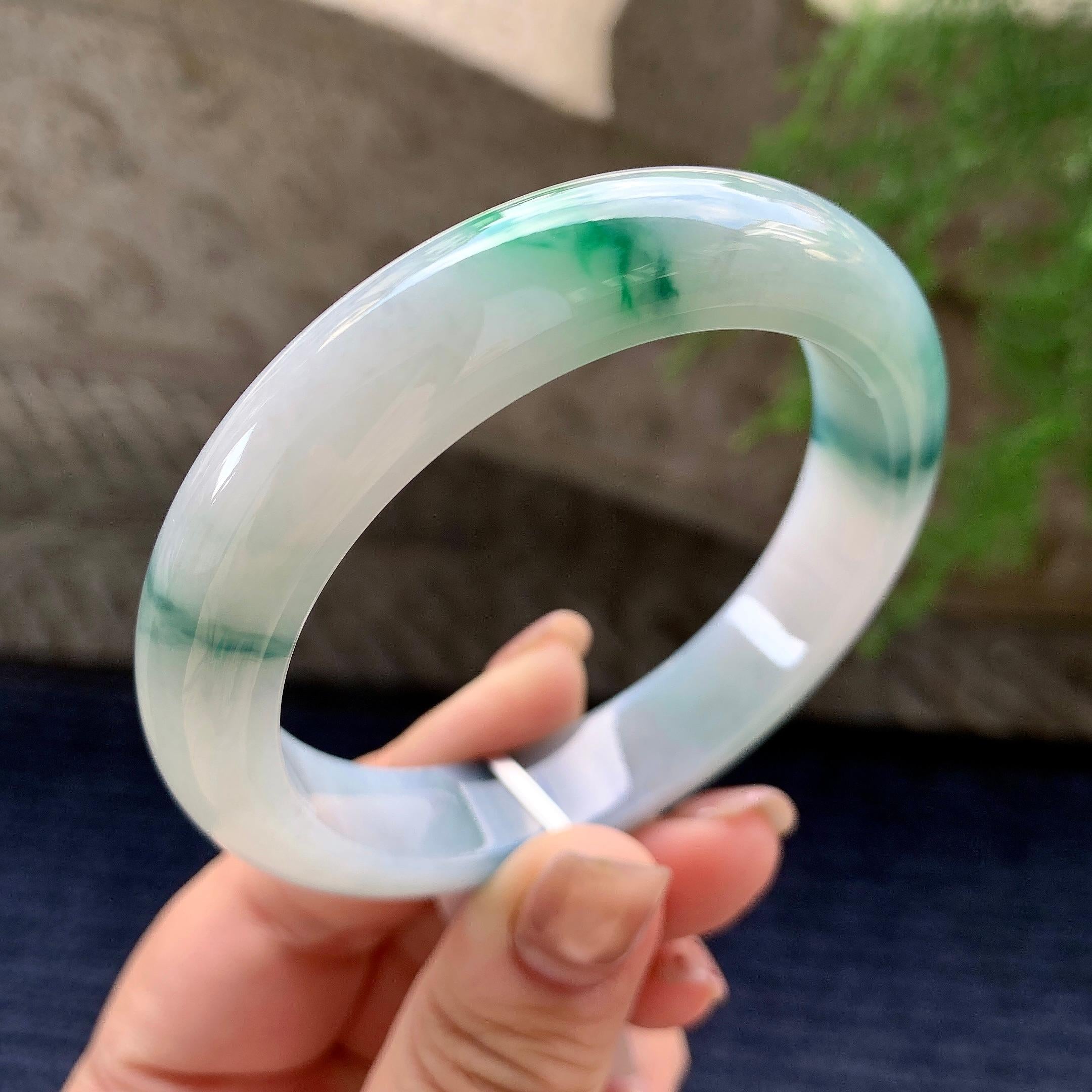 细糯种飘蓝花正圈平安镯 57.5圈口 天然缅甸A货翡翠（yc352946）