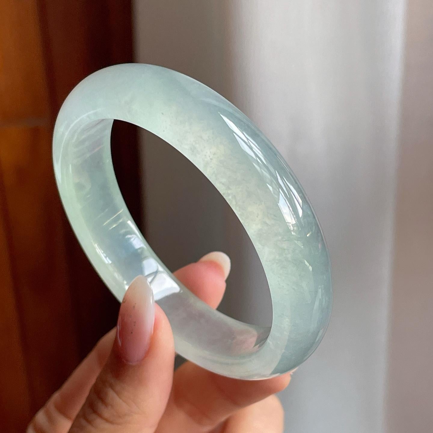 冰玻种晴底翡翠平安镯（54mm）（yc204367）