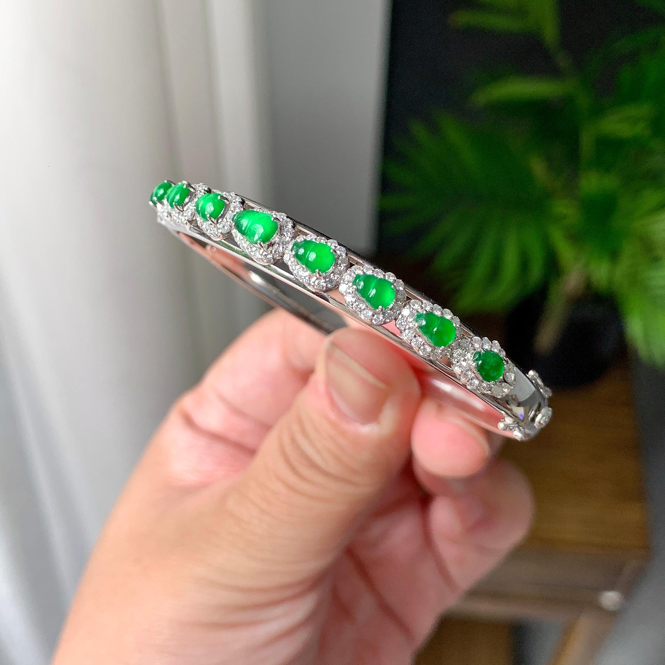 18K金钻镶糯冰种满绿葫芦贵妃手镯（活扣）（yc246599）