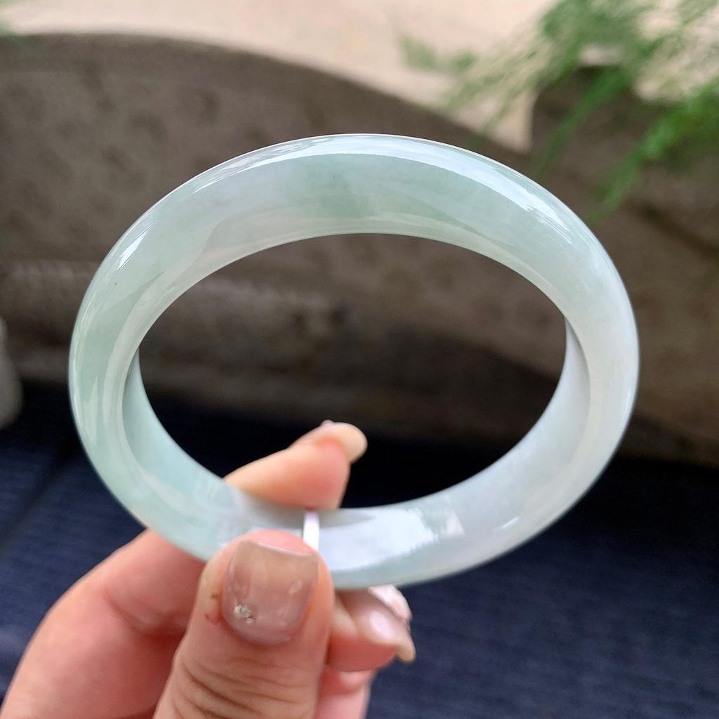 细糯种淡晴底正圈平安镯 57.5圈口 天然缅甸A货翡翠（yc464050）