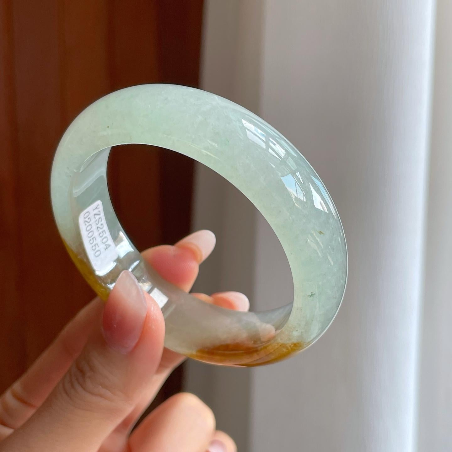 冰种带黄翡翡翠平安镯（56.5mm）（yc310607）