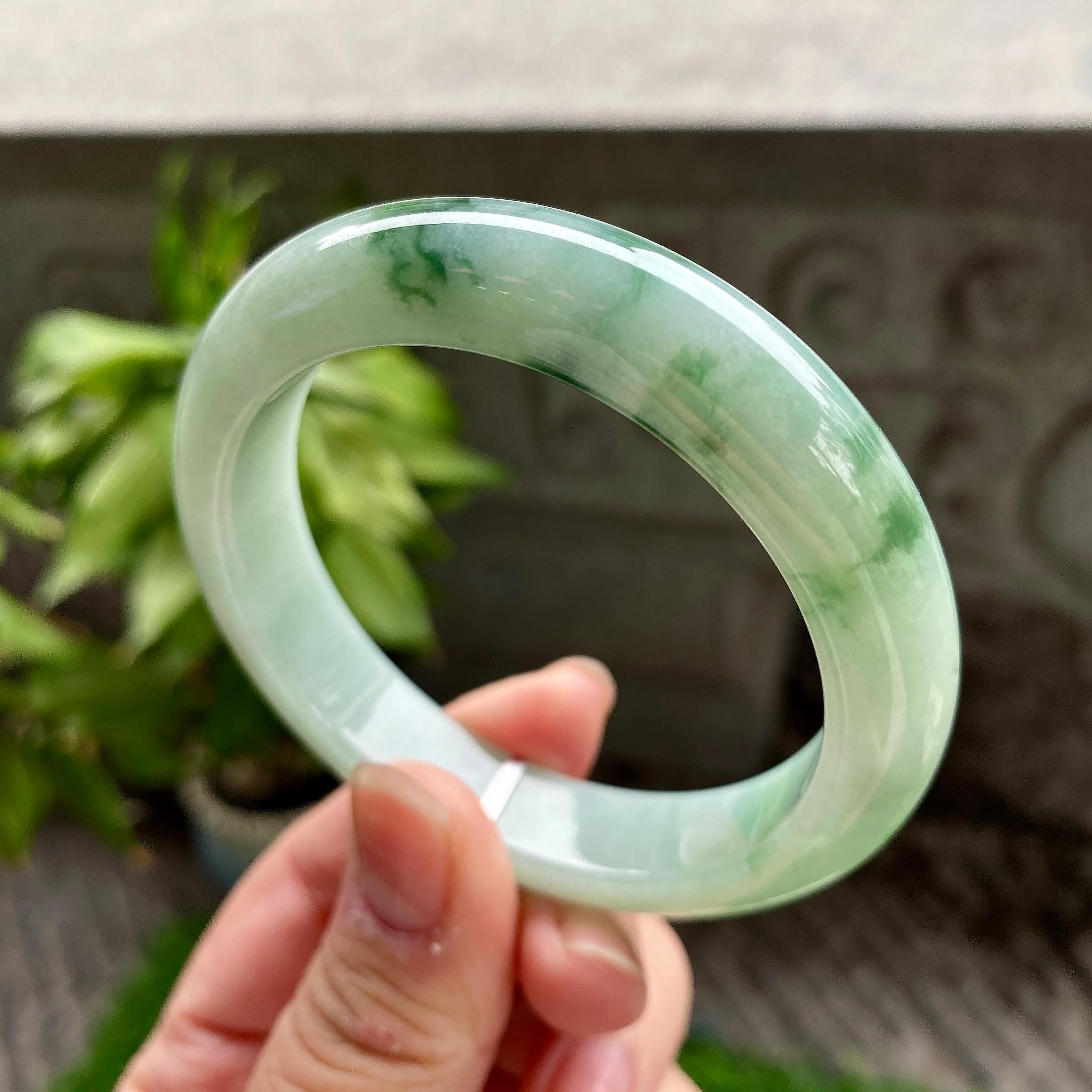细糯种飘蓝绿花正圈平安镯55.3圈口 天然缅甸A货翡翠（yc317272）
