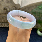 细糯种淡春彩宽版轮胎手镯（60.6mm）（yc249434）