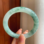 糯冰飘花翡翠圆条手镯（57.6mm)（yc345525）