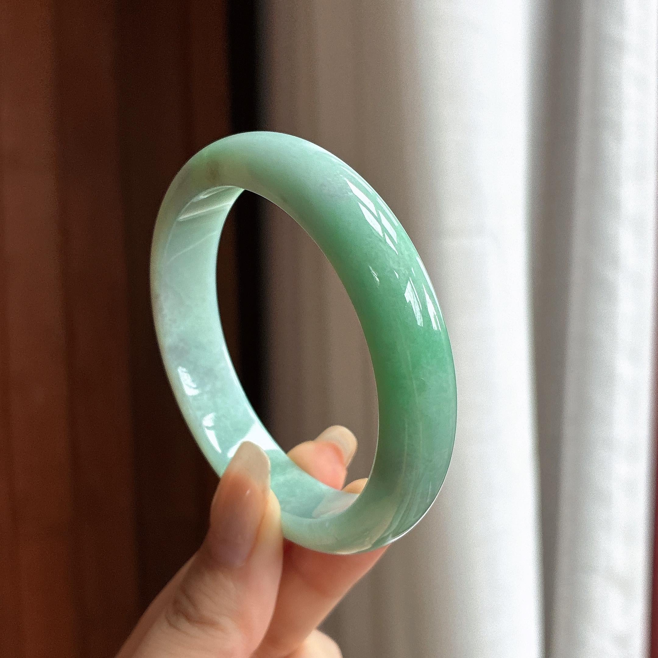 细糯种晴底正圈平安镯 56圈 天然缅甸A货翡翠（yc463072）