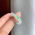 糯冰带色翡翠戒圈（yc246168）