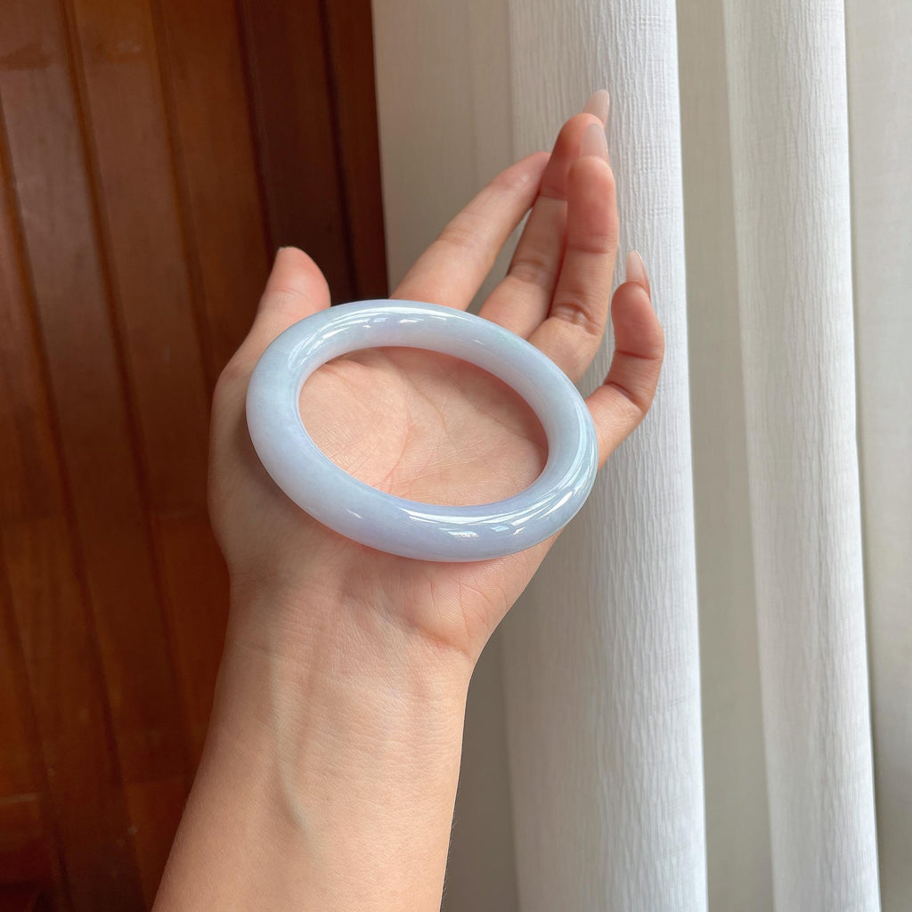 糯冰带底色翡翠圆条手镯（58.4mm）（yc295065）