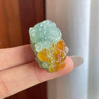 糯冰晴底带黄翡翡翠貔貅（yc269023）