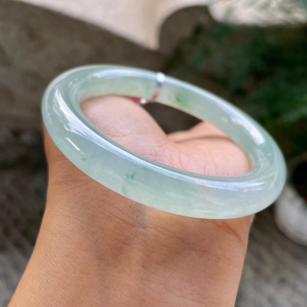 糯冰种晴水飘花圆条手镯54.4圈         天然缅甸A货翡翠（yc454775）
