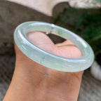 糯冰种晴水飘花圆条手镯54.4圈         天然缅甸A货翡翠（yc454775）