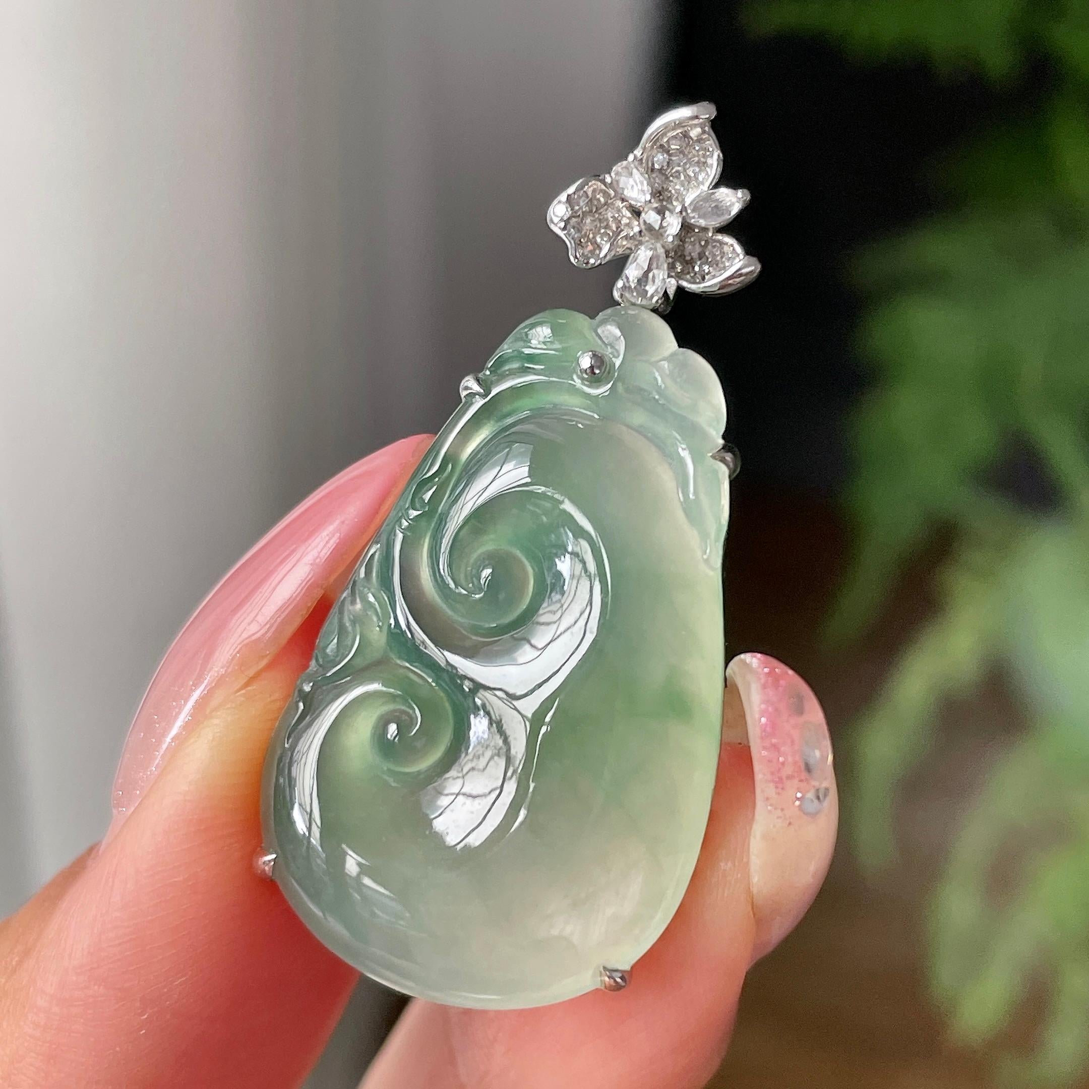 18k金镶冰种晴水飘花如意吊坠         天然缅甸A货翡翠（yc448340）