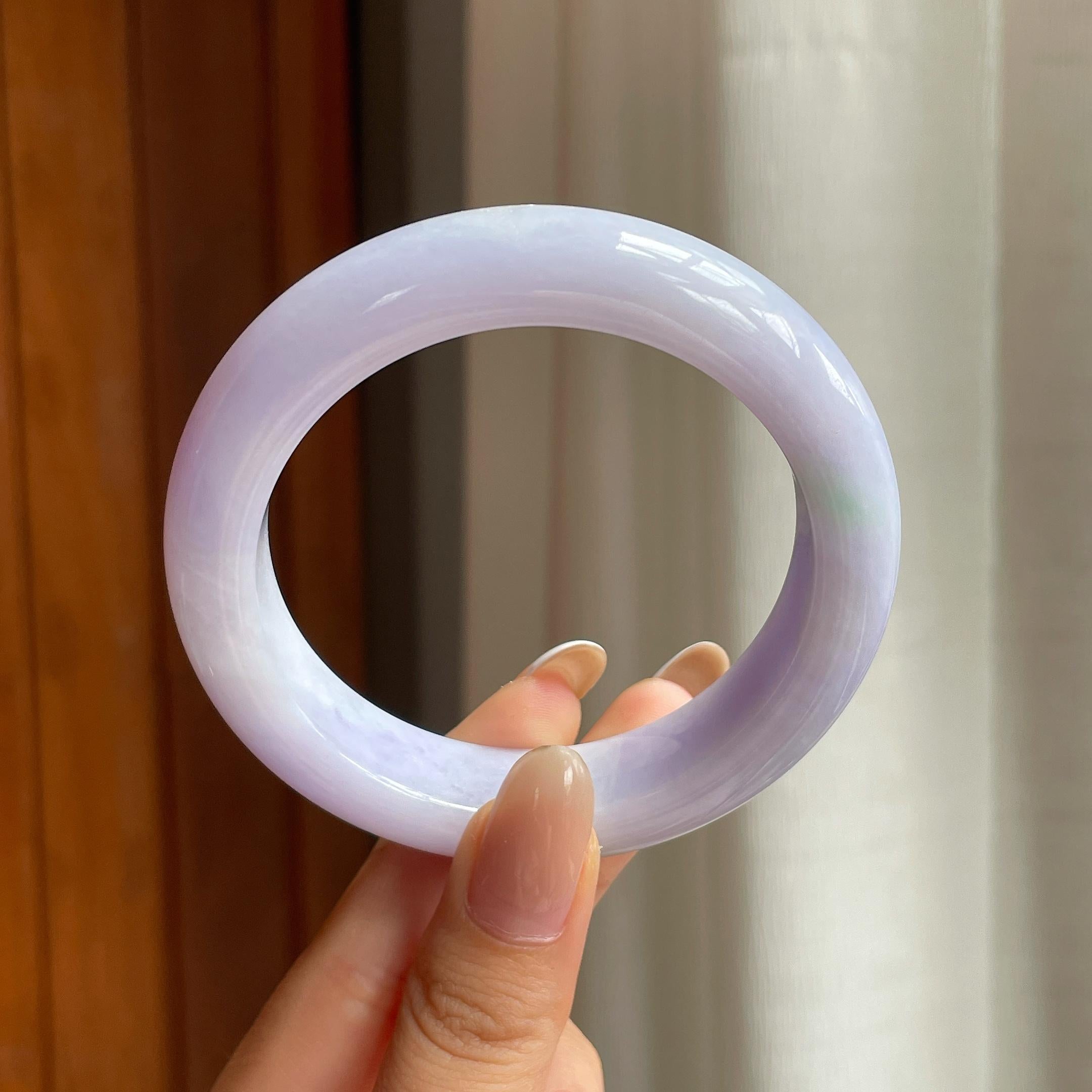 糯冰淡春底翡翠平安镯（57.3mm)（yc417337）