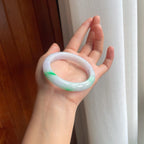 糯冰淡春底带色翡翠平安镯（53.8mm）（yc249157）